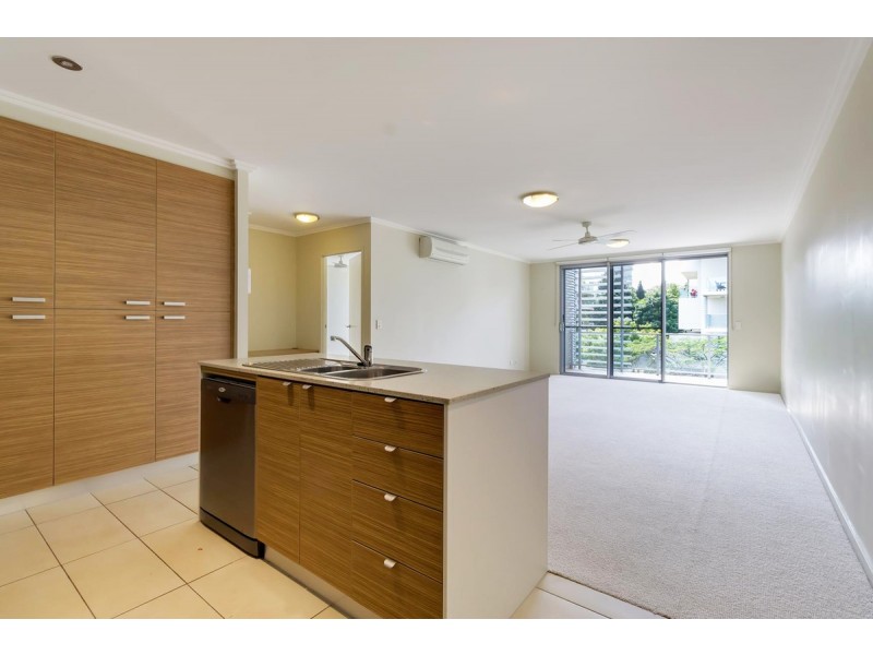 13/154 Musgrave Avenue, Southport QLD 4215