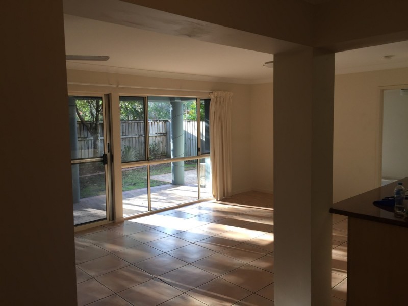 58/88-98 Limetree Parade, Runaway Bay QLD 4216