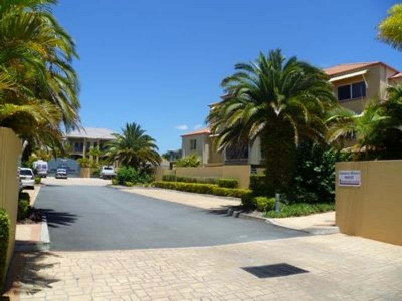 58/88-98 Limetree Parade, Runaway Bay QLD 4216