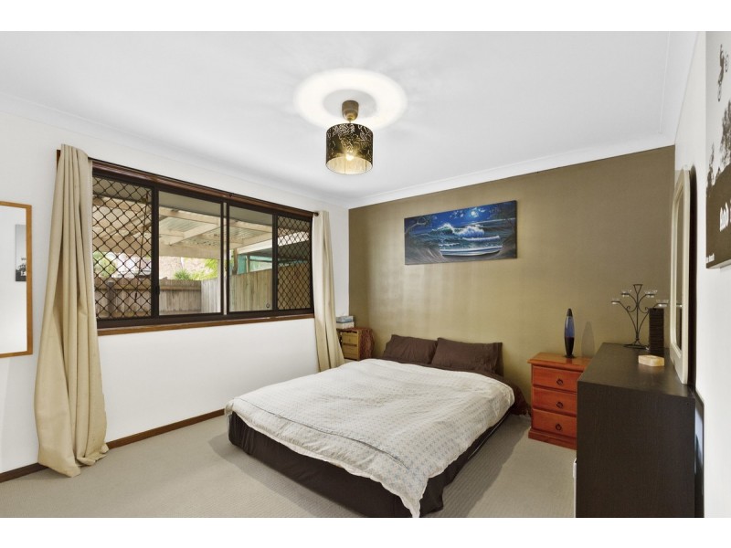 2/32 Proud Street, Labrador QLD 4215