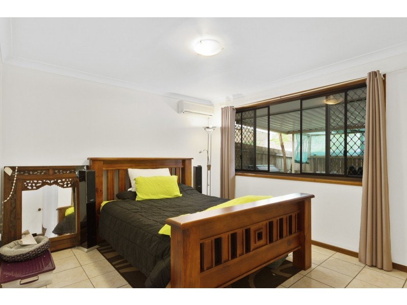 1 & 2/32 Proud Street, Labrador QLD 4215