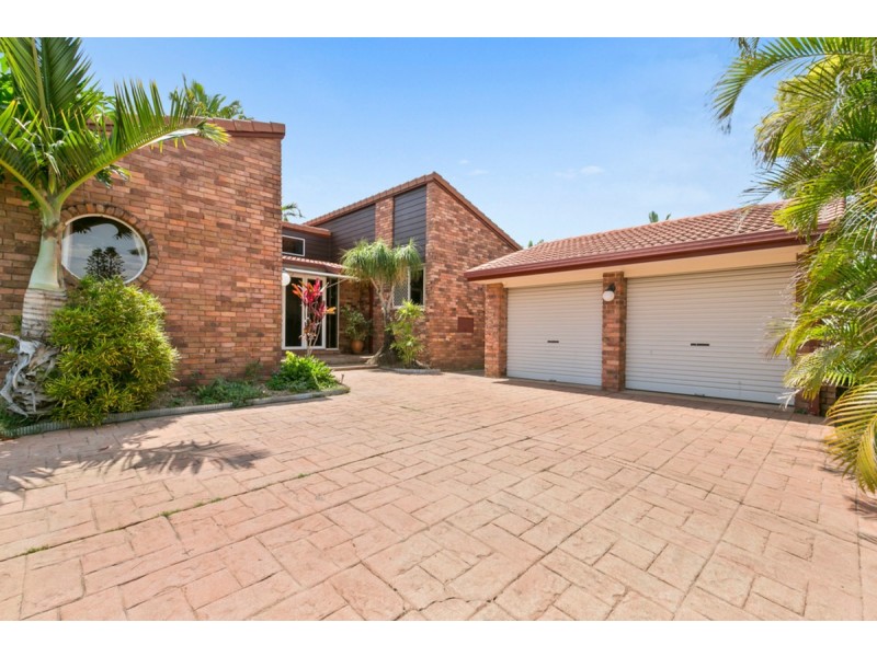 297 Central Street, Arundel QLD 4214