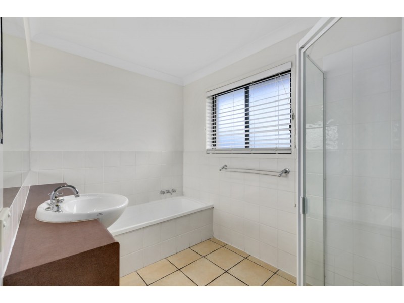 2/58 Ward Street, Southport QLD 4215