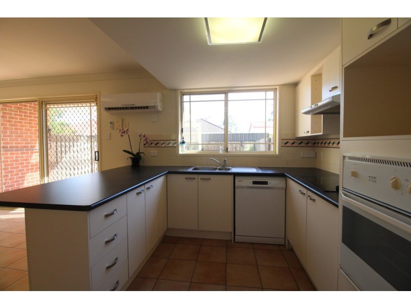 8/400 Pine Ridge Road, Runaway Bay QLD 4216