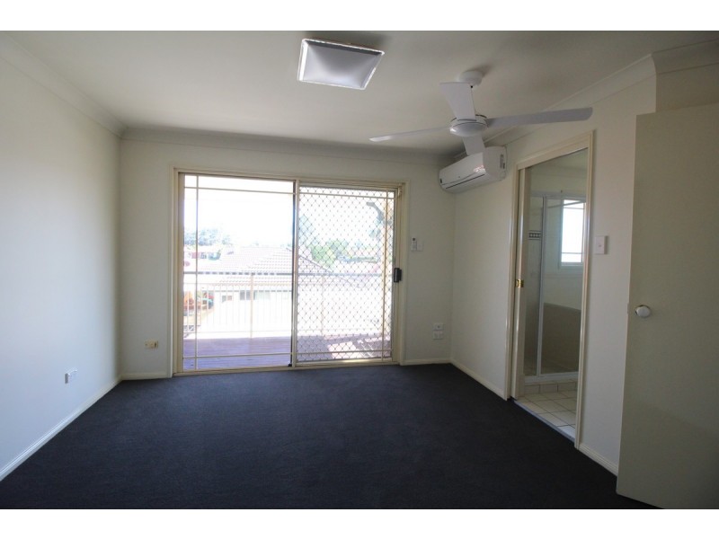 8/400 Pine Ridge Road, Runaway Bay QLD 4216