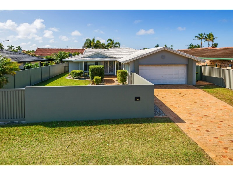 99 Limetree Parade, Runaway Bay QLD 4216