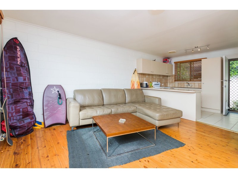 1 & 2/41 Errol Avenue, Paradise Point QLD 4216