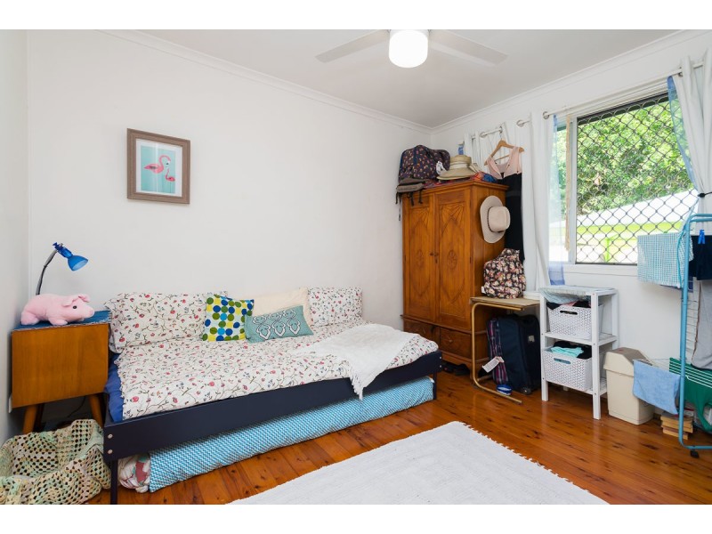 1 & 2/41 Errol Avenue, Paradise Point QLD 4216