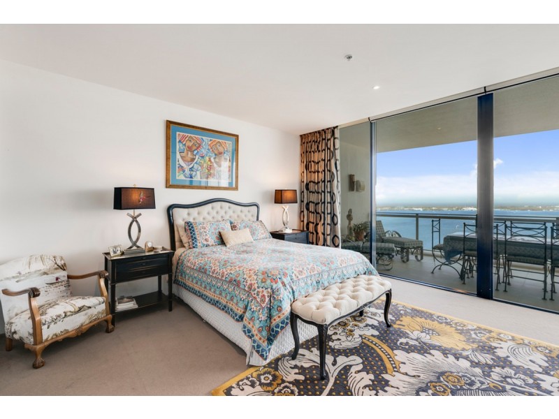 1803/230 Marine Parade, Labrador QLD 4215