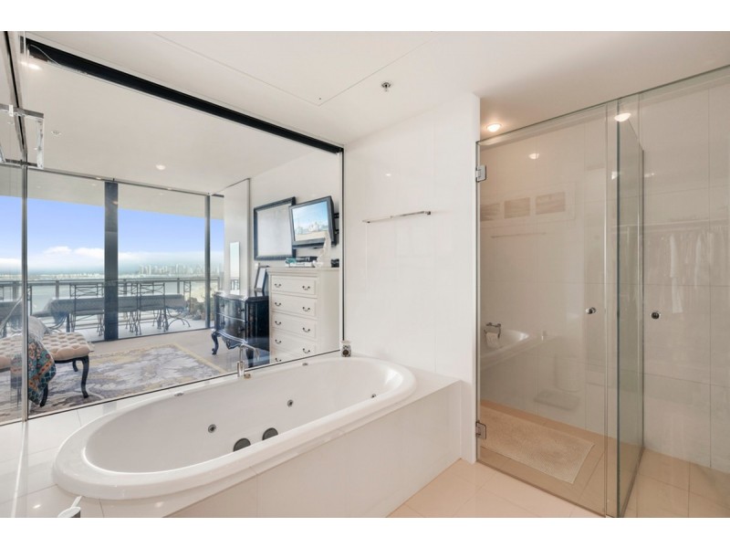 1803/230 Marine Parade, Labrador QLD 4215