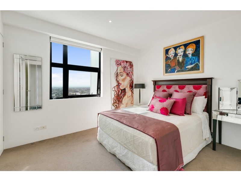 1803/230 Marine Parade, Labrador QLD 4215