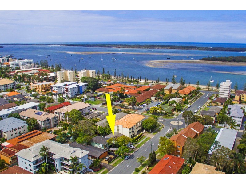 11 Parr Street, Biggera Waters QLD 4216