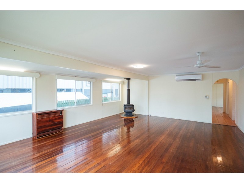 54 Whiting Street, Labrador QLD 4215