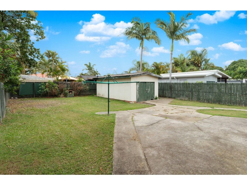 54 Whiting Street, Labrador QLD 4215