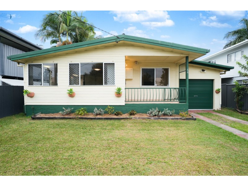 54 Whiting Street, Labrador QLD 4215