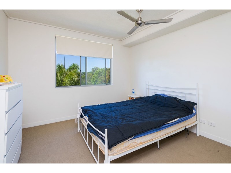 823/64-68 Sickle Avenue, Hope Island QLD 4212