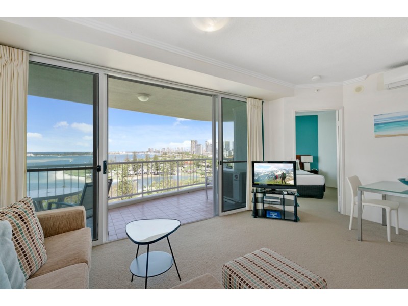 1007/182-192 Marine Parade, Labrador QLD 4215