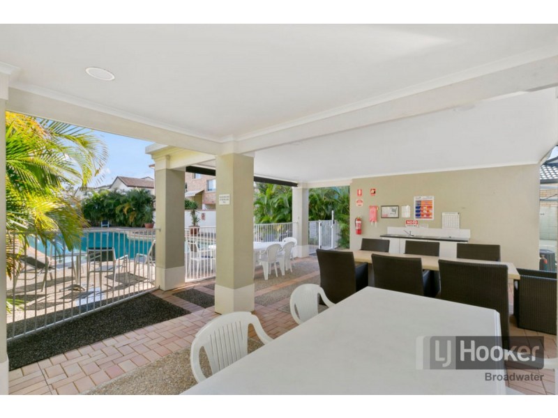 1C/522 Marine Parade, Biggera Waters QLD 4216
