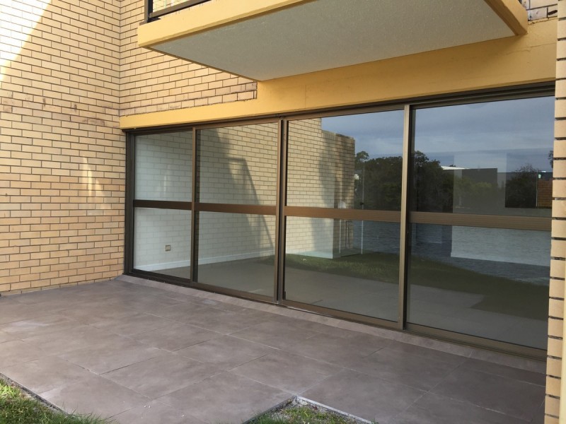 1/112 Bayview Street, Runaway Bay QLD 4216
