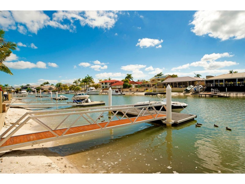 5 Seabreeze Street, Paradise Point QLD 4216