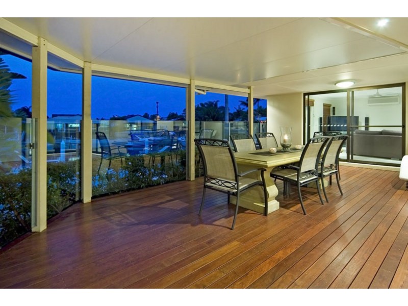 5 Seabreeze Street, Paradise Point QLD 4216