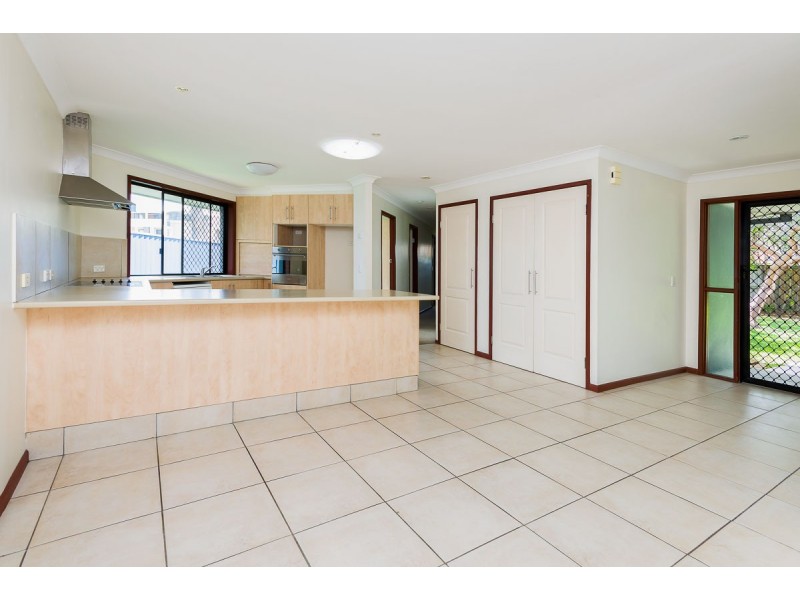 84 Benowa Road, Southport QLD 4215