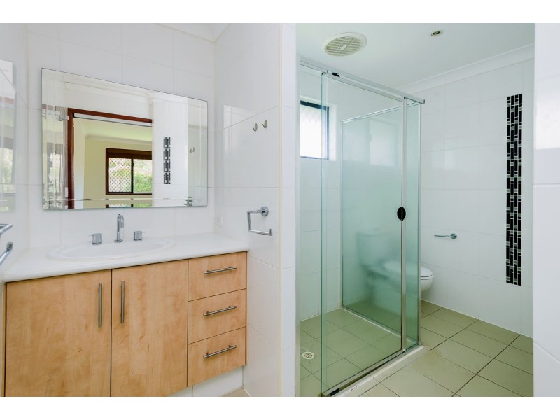 84 Benowa Road, Southport QLD 4215