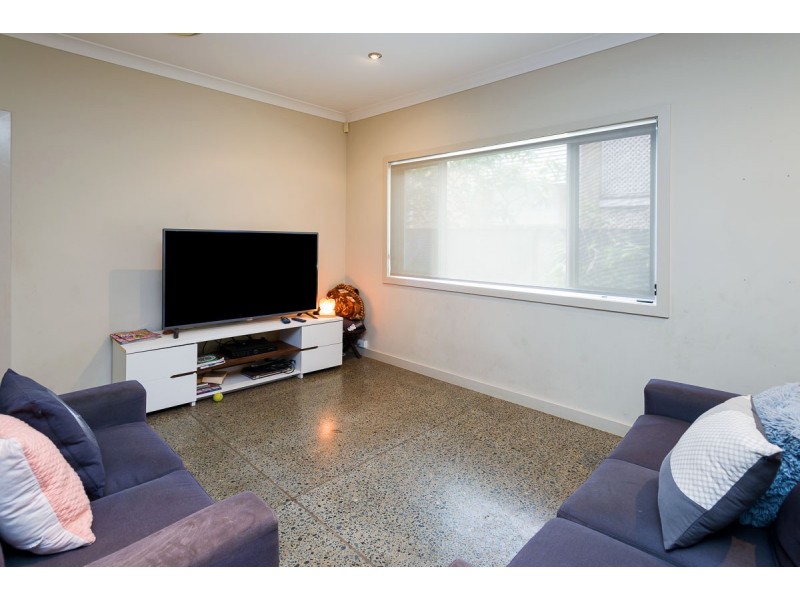 1/151 Bayview Street, Runaway Bay QLD 4216