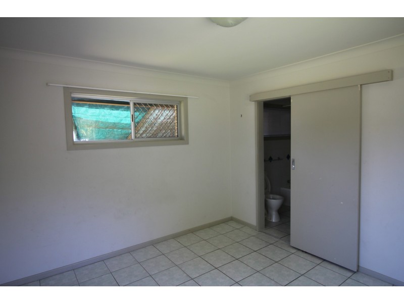 180 Muir Street, Labrador QLD 4215