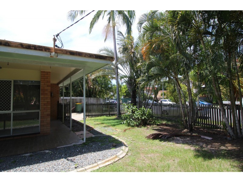 180 Muir Street, Labrador QLD 4215