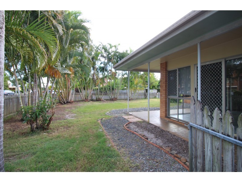 180 Muir Street, Labrador QLD 4215