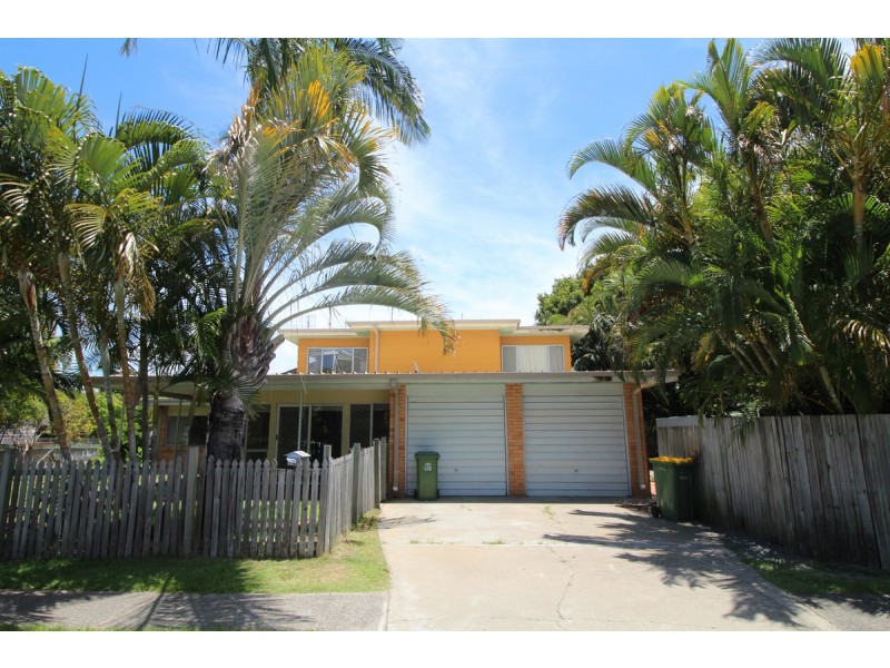 180 Muir Street, Labrador QLD 4215