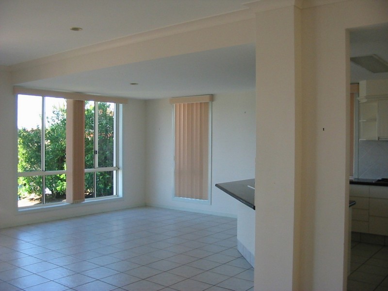 12 Prosperity Drive, Hope Island QLD 4212