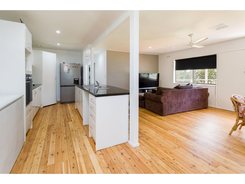 3 Cabarita Street, Biggera Waters QLD 4216