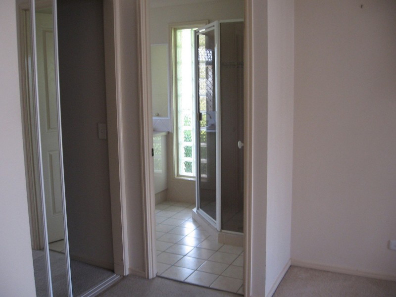 14 Pickworth Court, Parkwood QLD 4214