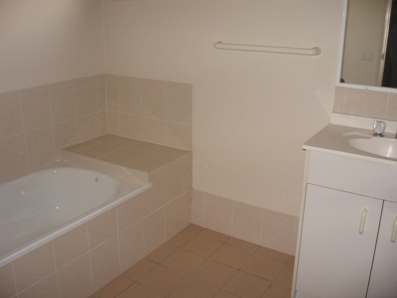 11 Souter Street, Nerang QLD 4211