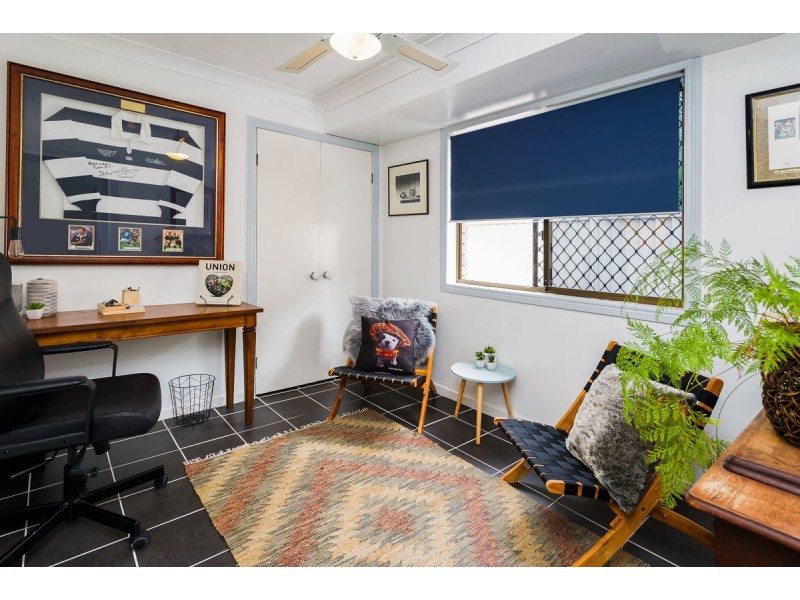2/16 Maiala Close, Paradise Point QLD 4216