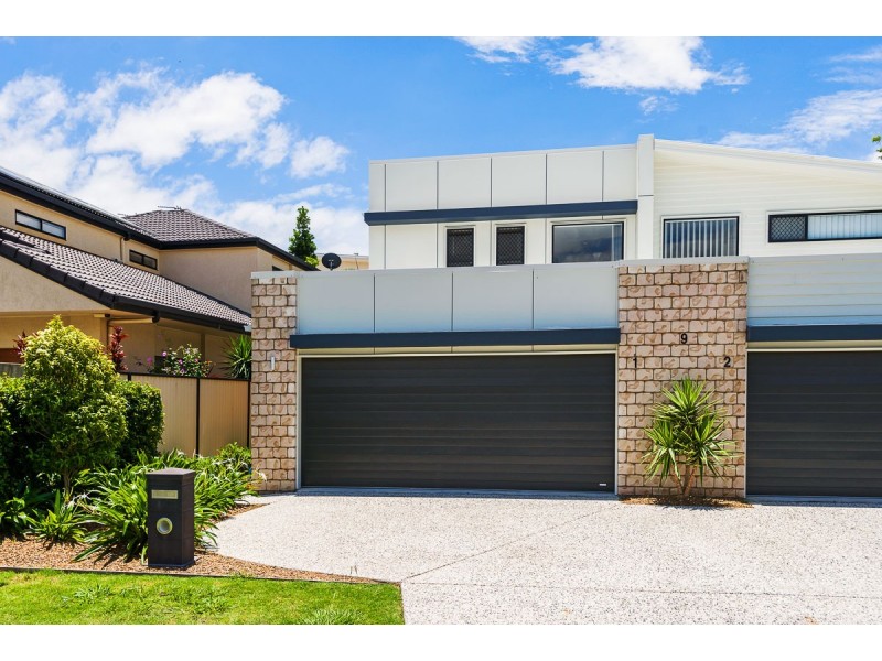1/9 Broadwater Street, Runaway Bay QLD 4216