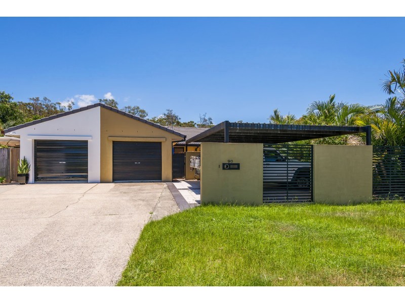 1/90 Kangaroo Avenue, Coombabah QLD 4216