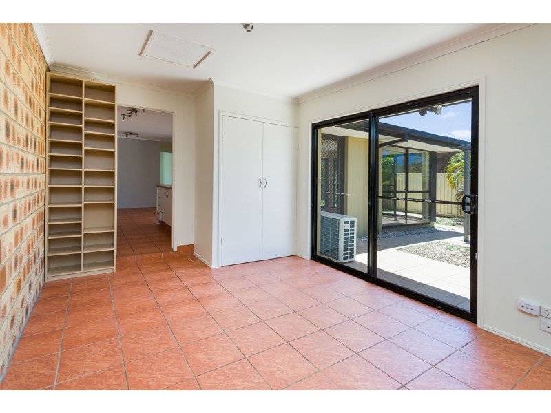 1/90 Kangaroo Avenue, Coombabah QLD 4216