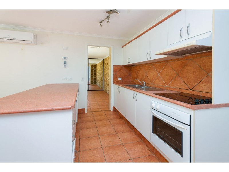 1/90 Kangaroo Avenue, Coombabah QLD 4216