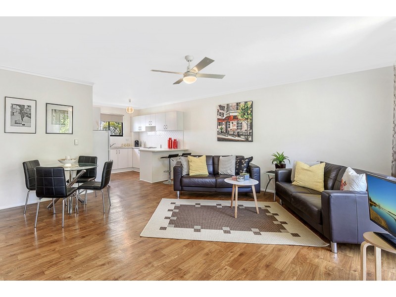 7/17 Huth Street, Labrador QLD 4215