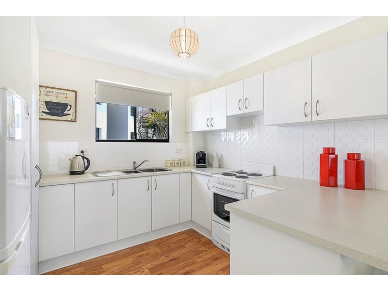 7/17 Huth Street, Labrador QLD 4215