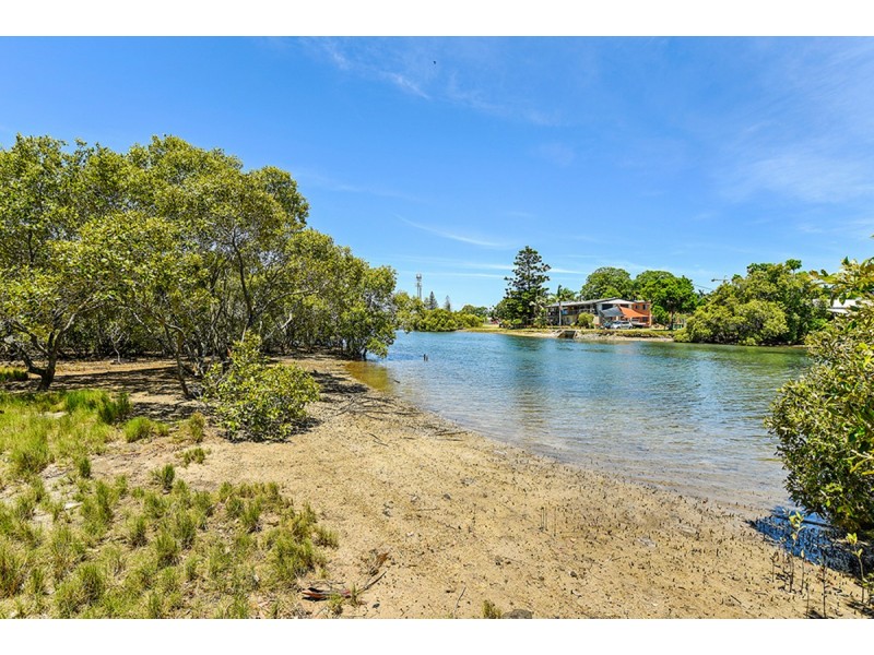 7/17 Huth Street, Labrador QLD 4215