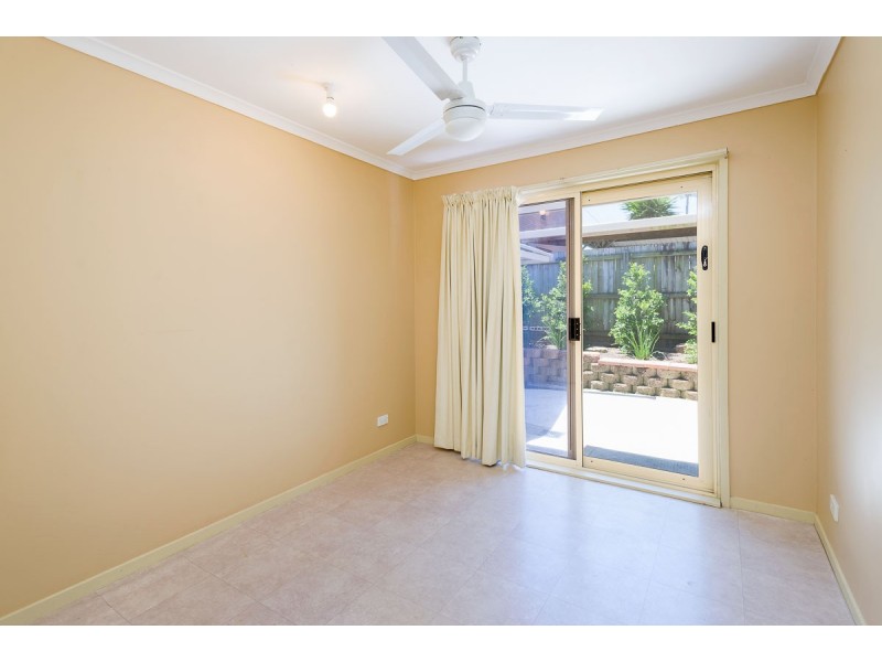 3/137 Olsen Avenue, Labrador QLD 4215