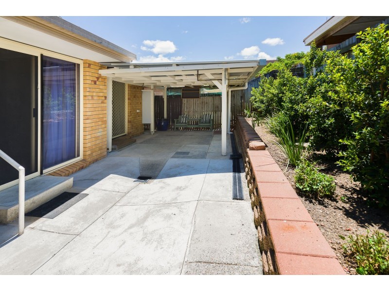3/137 Olsen Avenue, Labrador QLD 4215