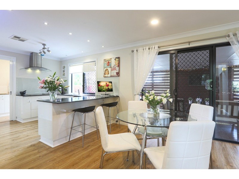 2/54 Codrington Circuit, Pacific Pines QLD 4211