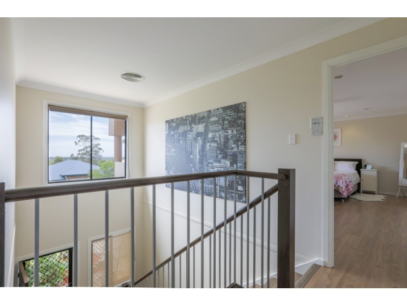 2/54 Codrington Circuit, Pacific Pines QLD 4211