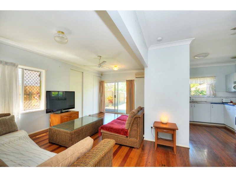 15 Nevenia Street, Labrador QLD 4215