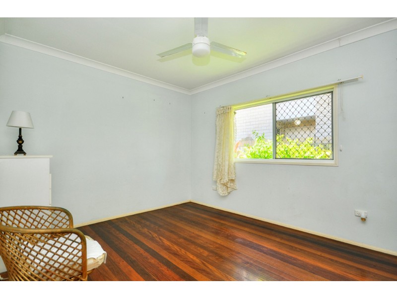 15 Nevenia Street, Labrador QLD 4215